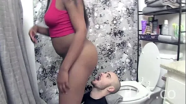 Nikki Ford Toilet Farts in Mouth Video sejuk panas
