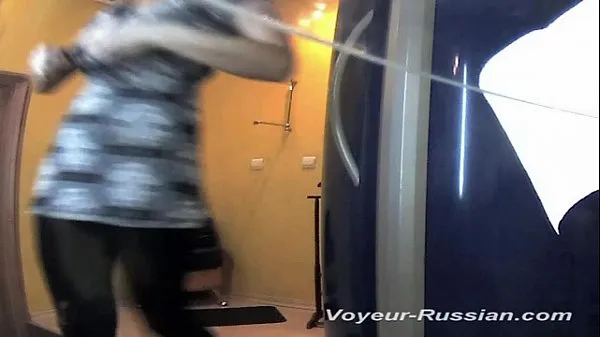Sıcak voyeur-russian LOCKERROOM 120903 harika Videolar