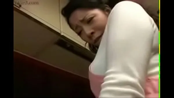Heta Japanese Wife and Young Boy in Kitchen Fun coola videor