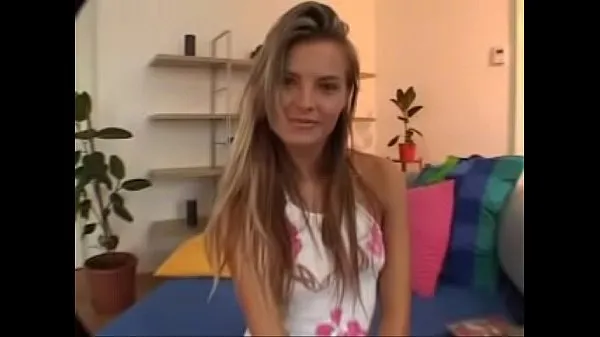 Žhavá 18 Year Old Pussy 5 - Suzie Carina skvělá videa