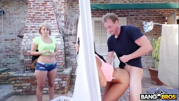 Sıcak BANGBROS - Big Tits Round Asses Babe August Ames Fucks Her Date harika Videolar