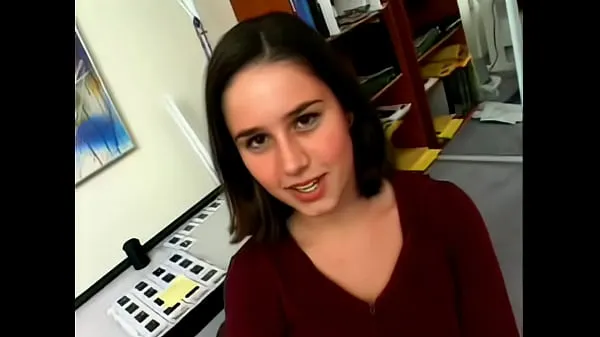 Καυτά 18 year old Kacey Kox Initiation δροσερά βίντεο