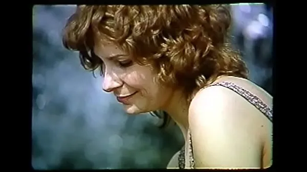 Eroticism "in the feminine" (1994, French Video sejuk panas