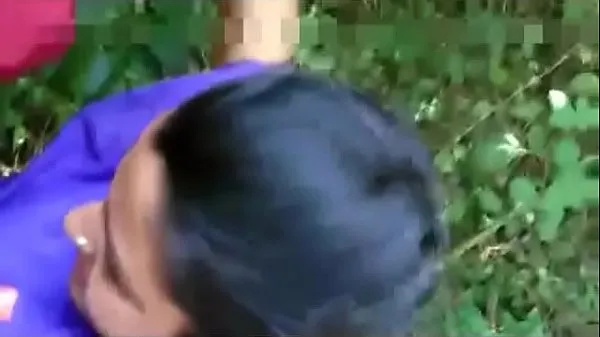 Desi slut exposed and fucked in forest by client clip Video keren yang keren