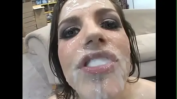 Bobbi Starr masturbates and get covered by lots of cum Video sejuk panas