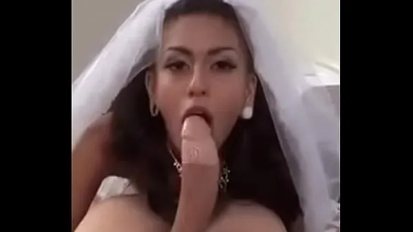 Hot Amazing deep throat swallowing everything cool Videos