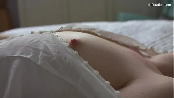 Real virgin teen Anna Klavkina masturbates Video thú vị hấp dẫn