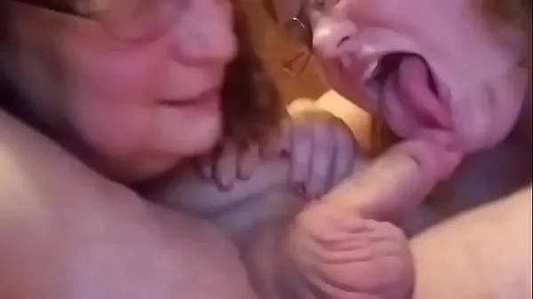 Two colleagues of my step mother would eat my cock if they couldVideo interessanti