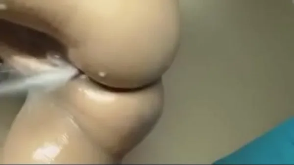 Horúce Girl squirting on webcam shooting loads of juice skvelé videá