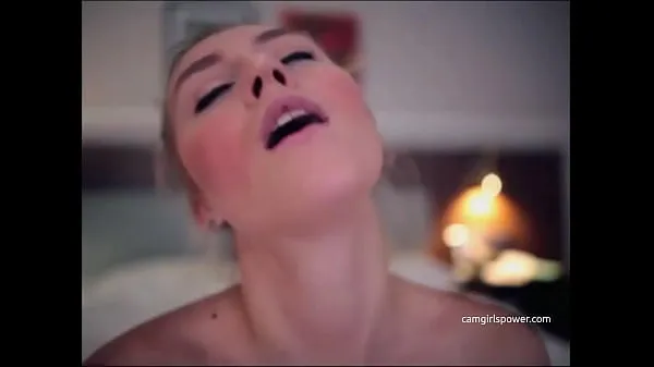 Horúce She Has An Eye Rolling Orgasm skvelé videá