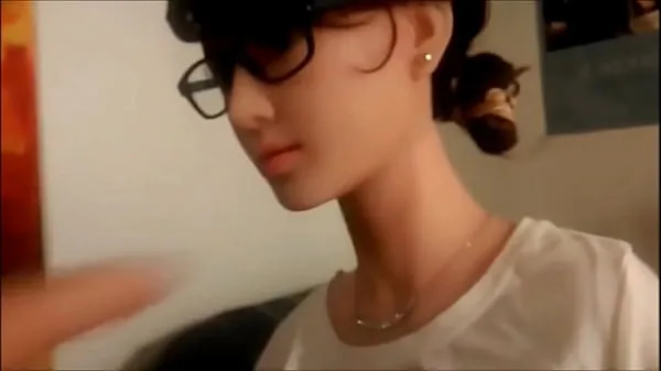 Žhavá Preparing Sexy Asian Love Doll for a Hardcore Banging - SexDollGenie skvělá videa