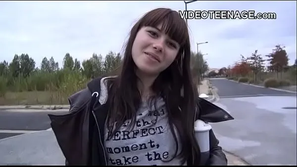 Vroči 18 years old tiny teen casting kul videoposnetki