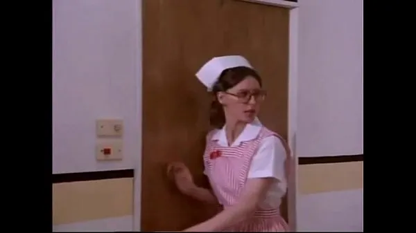 Menő Sexy hospital nurses have a sex treatment /99dates menő videók