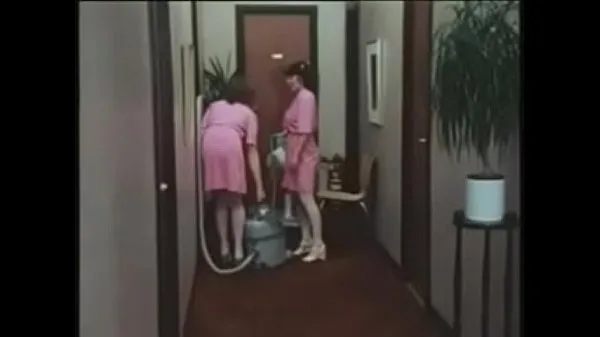 Žhavá vintage 70s danish Sex Mad Maids german dub cc79 skvělá videa