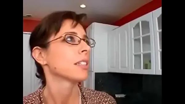 Heta Milf fucking in the kitchen coola videor