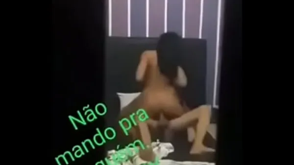 Vroči Dj Gabriel do borel and Mc Lucy having sex kul videoposnetki