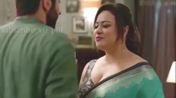 Hot aunty hot cleavage show cool Videos