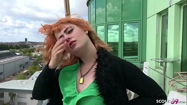 热GERMAN SCOUT - REDHEAD TEEN KYLIE GET FUCK AT PUBLIC CASTING酷视频