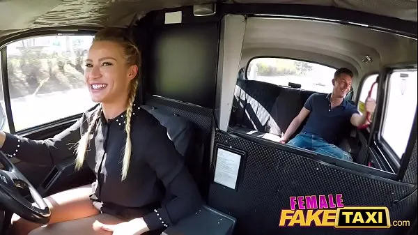 Horúce Female Fake Taxi Horny blonde driver Cherry Kiss recognises studs cock skvelé videá