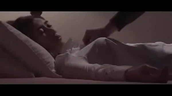Vroči Korean sex- Boyfriend fucking napping girlfriend kul videoposnetki