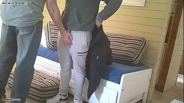 گرم A stranger comes to suck his cock ٹھنڈے ویڈیوز