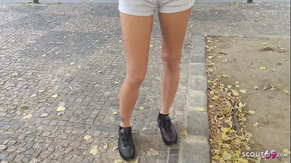 Hotte GERMAN SCOUT - CUTE TEEN CINDY TALK TO FUCK AT REAL STREET CASTING seje videoer