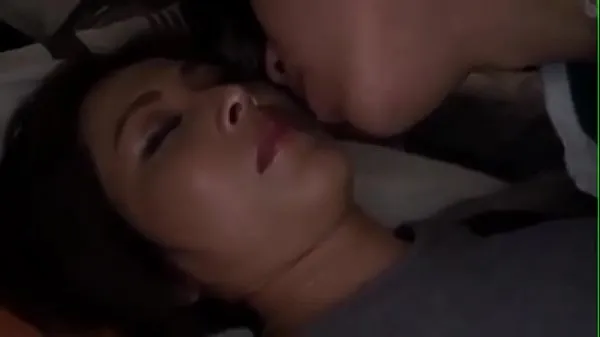 Menő Japanese Got Fucked by Her Boy While She Was s menő videók