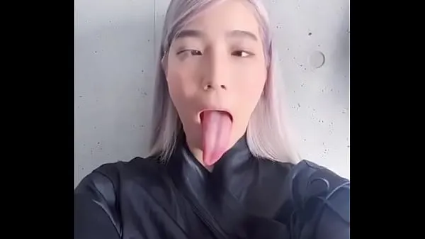 Menő Ahegao slut with long tongue menő videók