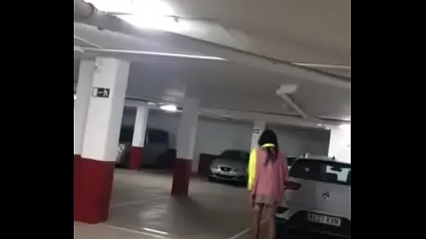 Heta Crossdresser caught in garage during masturbation coola videor