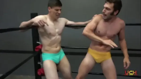 Vroči Gay Erotic Fight 2 - Domination kul videoposnetki