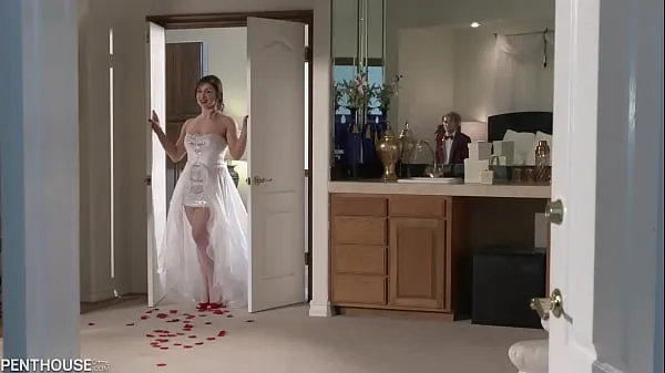 Menő Hot bride makes her man happy menő videók