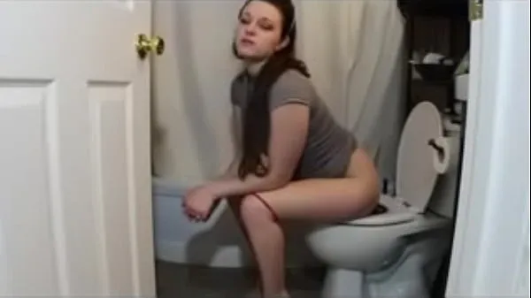 Heta black hair girl pooping 2 coola videor