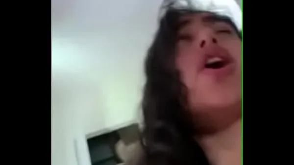 گرم Nerdy Arab girl wants to get bred ٹھنڈے ویڈیوز