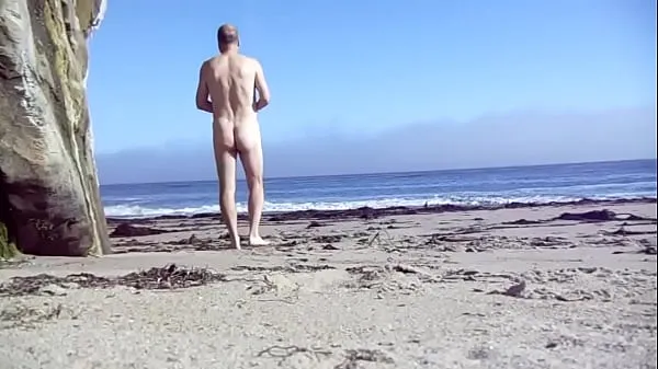 Vroči Visiting a Nude Beach kul videoposnetki