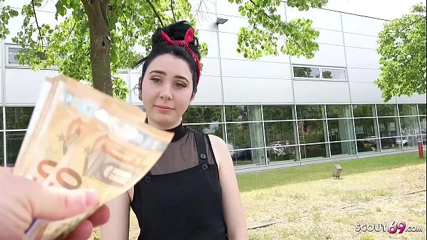 Hot GERMAN SCOUT - 18yo Candid Girl Joena Talk to Fuck in Berlin Hotel at Fake Model Job For Cash kule videoer