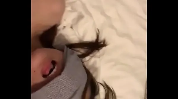 Žhavá My step sister suckled my step brother's cock in a drunken lust skvělá videa