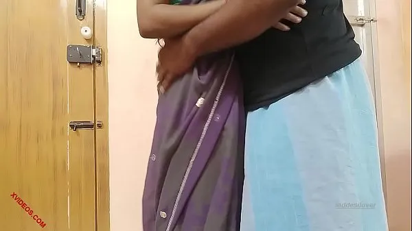 Vroči Horny Bengali Indian Bhabhi Spreading Her Legs And Taking Cumshot kul videoposnetki