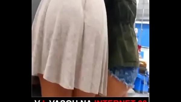 گرم Hot kings busted in the street with short skirts and big ass prohibited videos ٹھنڈے ویڈیوز
