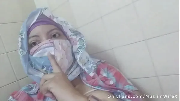 Vroči Real Arab عرب وقحة كس Mom Sins In Hijab By Squirting Her Muslim Pussy On Webcam ARABE RELIGIOUS SEX kul videoposnetki