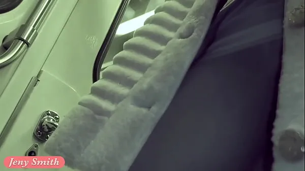 گرم A Subway Groping Caught on Camera ٹھنڈے ویڈیوز