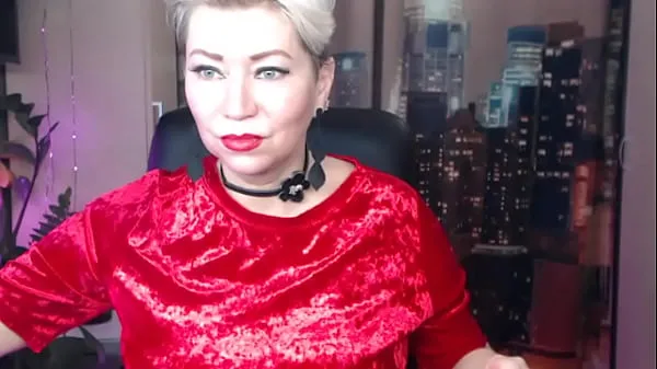 Καυτά Mature webcam whore literally tears her ass in a private show! Super asshole closeup δροσερά βίντεο