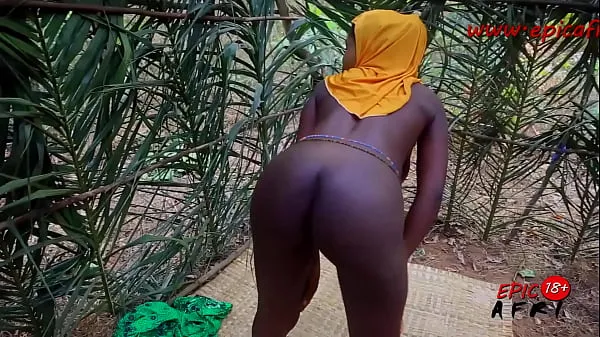 Ebony hijab slut gets solo masturbation Video sejuk panas