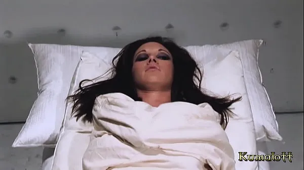 Kumalott - Anal & Double Penetration with Brunette at Hospital Video keren yang keren