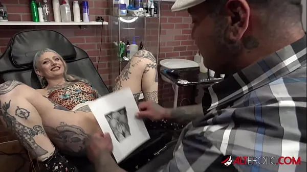 River Dawn Ink sucks cock after her new pussy tattoo Video keren yang keren