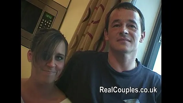 Menő Tiffany and Jez filmed in the kitchen menő videók