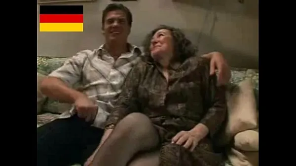 Populaire German Granny coole video's