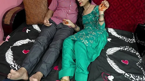 Vroči Karvachauth special, Priya gets her ass licked instead of a gift. In clear Hindi voice kul videoposnetki