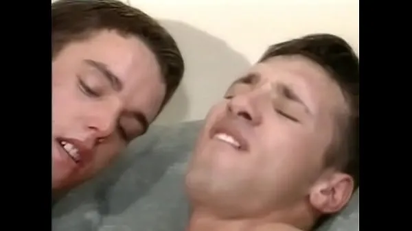 brothers fucking - real Video sejuk panas