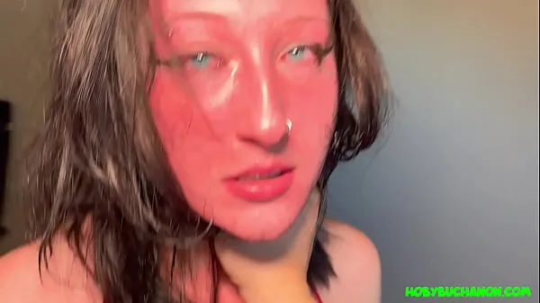 Καυτά Submissive Slut Raven Throat Fucked δροσερά βίντεο