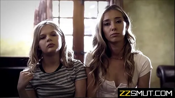 Žhavá Teacher tricks teen students into sex skvělá videa